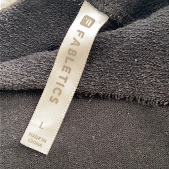 Fabletics jersey - Picture 3 of 3